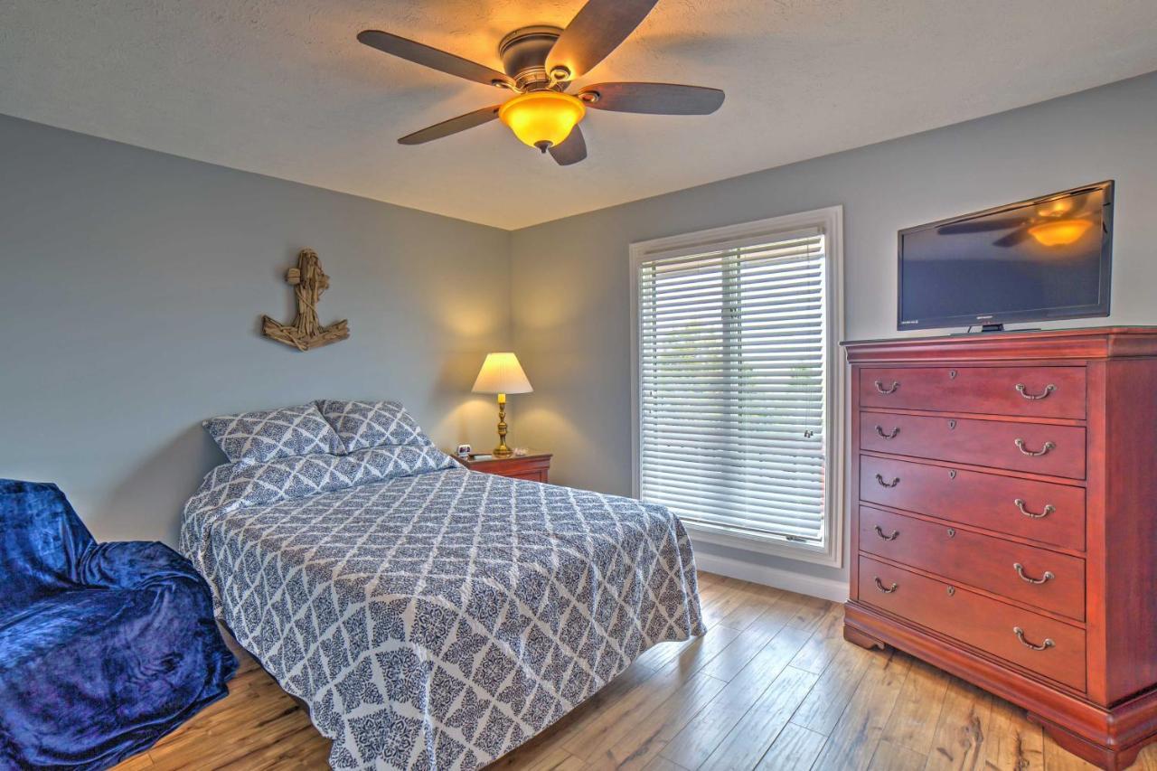 Monticello Home With Multi-Level Deck On 2 Acres! Exterior foto