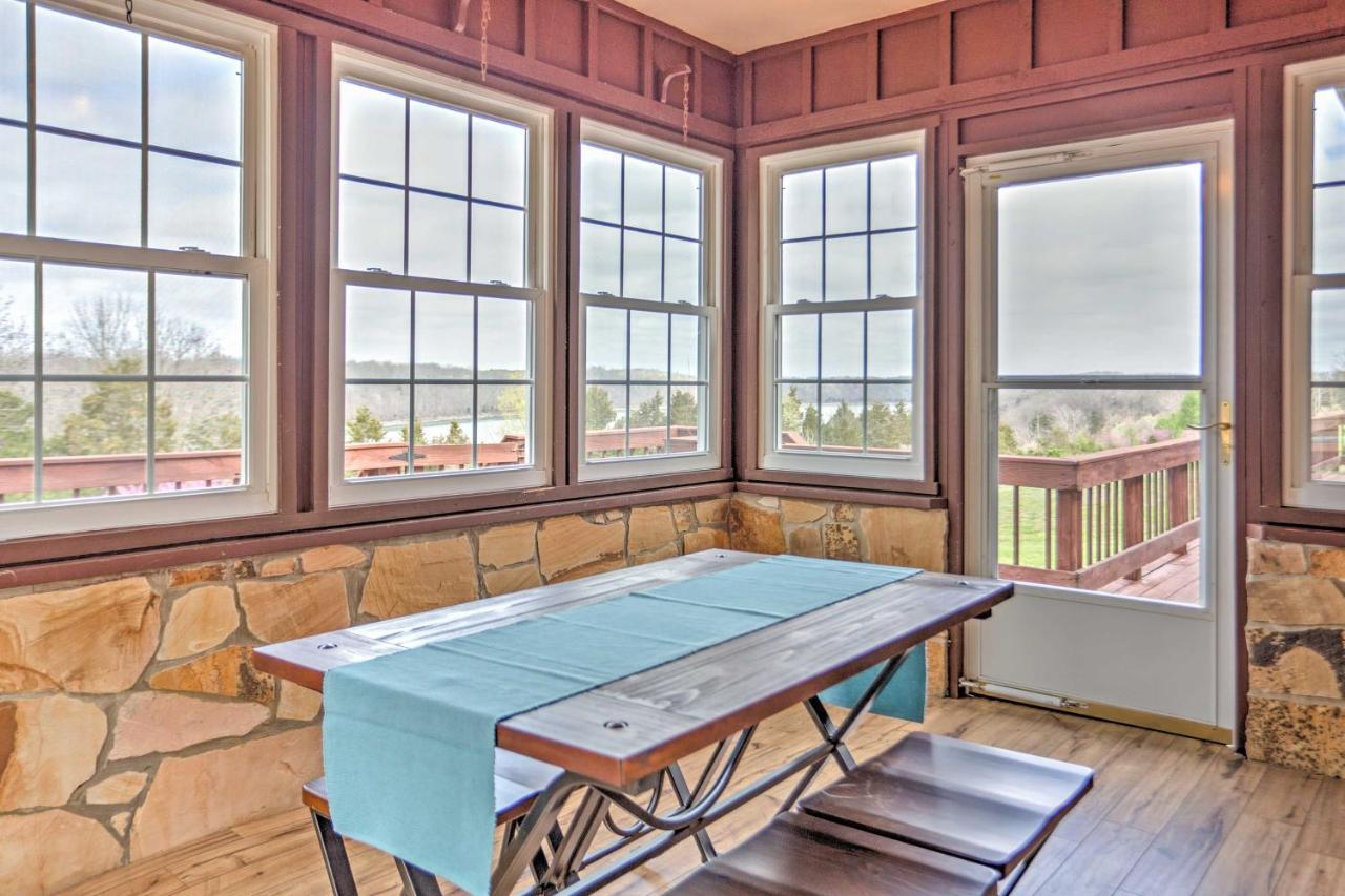 Monticello Home With Multi-Level Deck On 2 Acres! Exterior foto